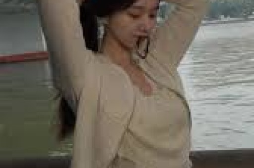 知名女网红翻车每天收入几万礼物却被曝光是AI生成的人物