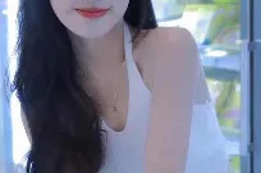 军官给女特务授课竟趁机大发女特务惨了