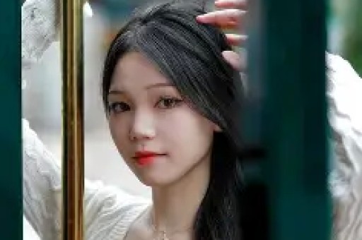 曝二字女星塌房！偷税漏税后连忙补缴网友怀疑杨紫但却指向戚薇
